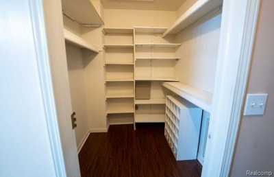 Home For Sale in Sterling Heights, Michigan