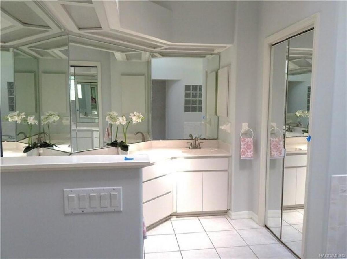 Picture of Home For Sale in Inverness, Florida, United States