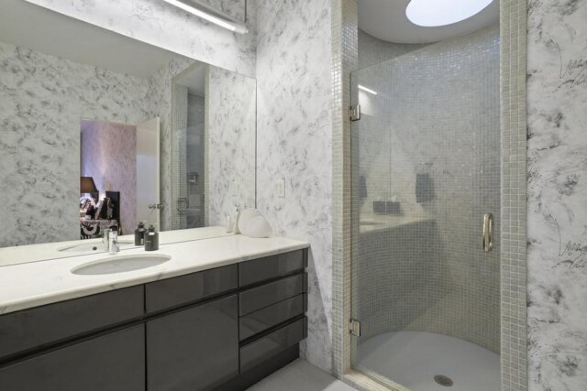 Picture of Home For Sale in Castle Rock, Colorado, United States