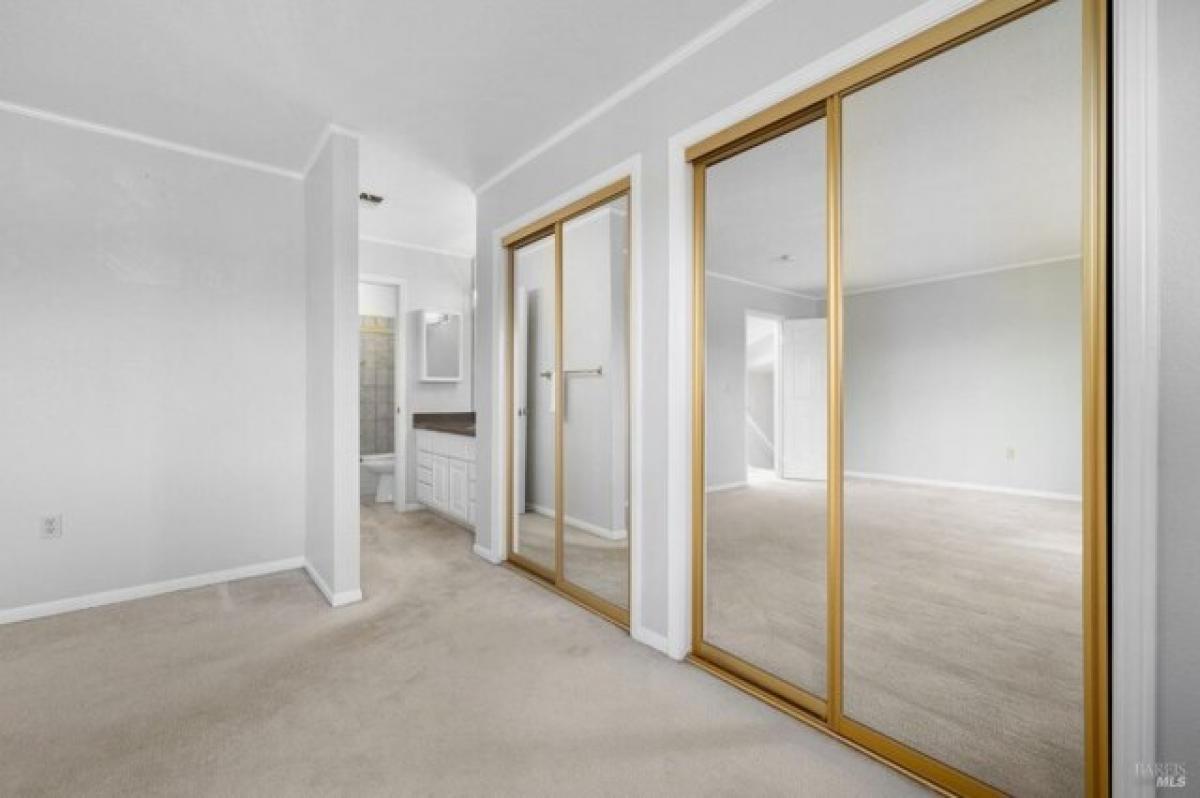 Picture of Home For Sale in Santa Rosa, California, United States