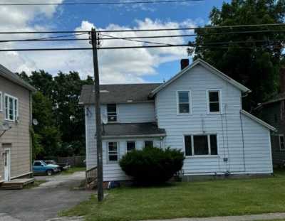 Home For Sale in Oakfield, New York