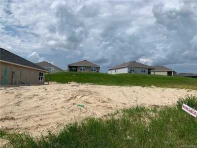 Home For Sale in Beverly Hills, Florida