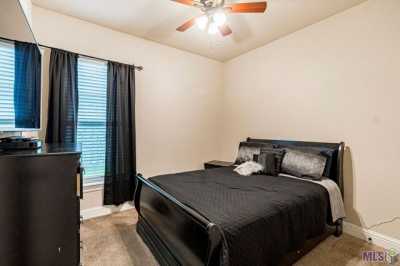 Home For Sale in Gonzales, Louisiana