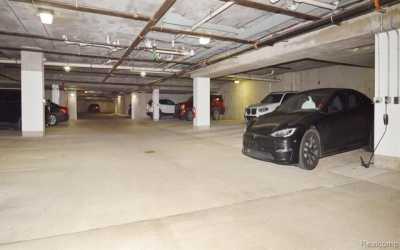 Home For Sale in Birmingham, Michigan