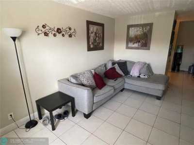 Home For Rent in Coral Springs, Florida