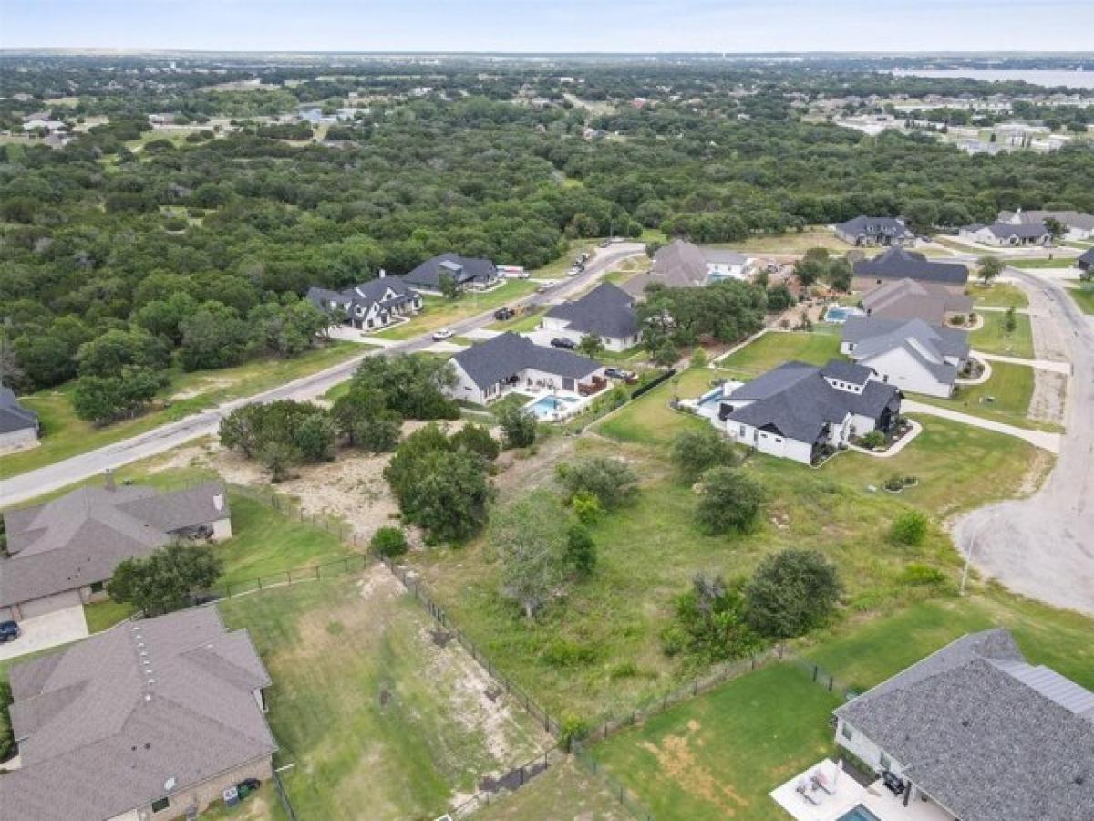 Picture of Residential Land For Sale in Granbury, Texas, United States