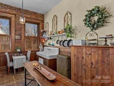 Home For Sale in Statesville, North Carolina