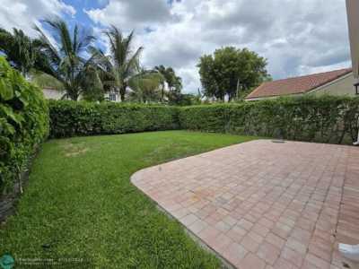 Home For Sale in Weston, Florida