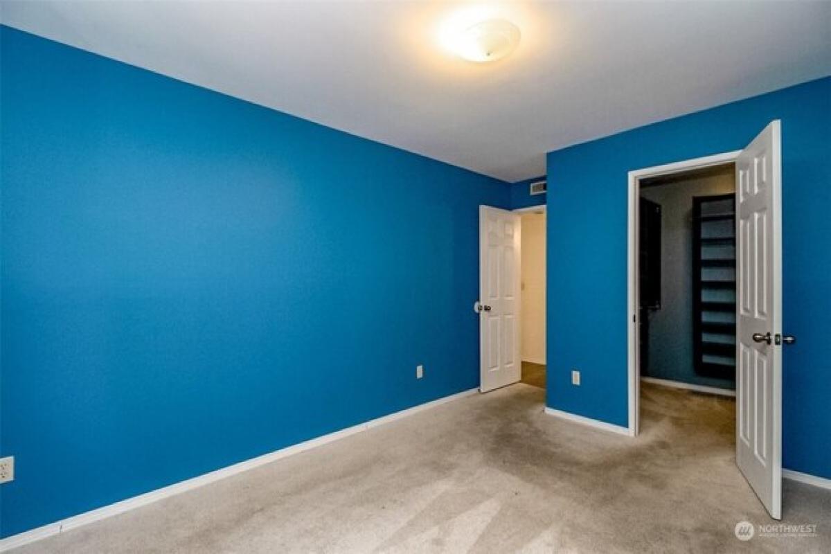 Picture of Home For Sale in Kirkland, Washington, United States