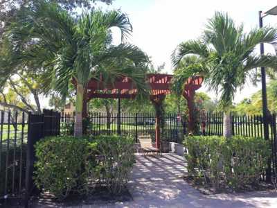 Home For Sale in Deerfield Beach, Florida