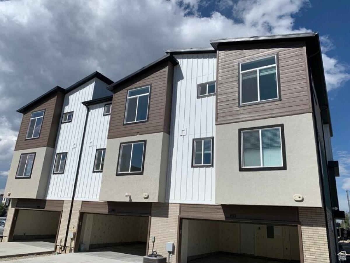 Picture of Home For Sale in Sandy, Utah, United States