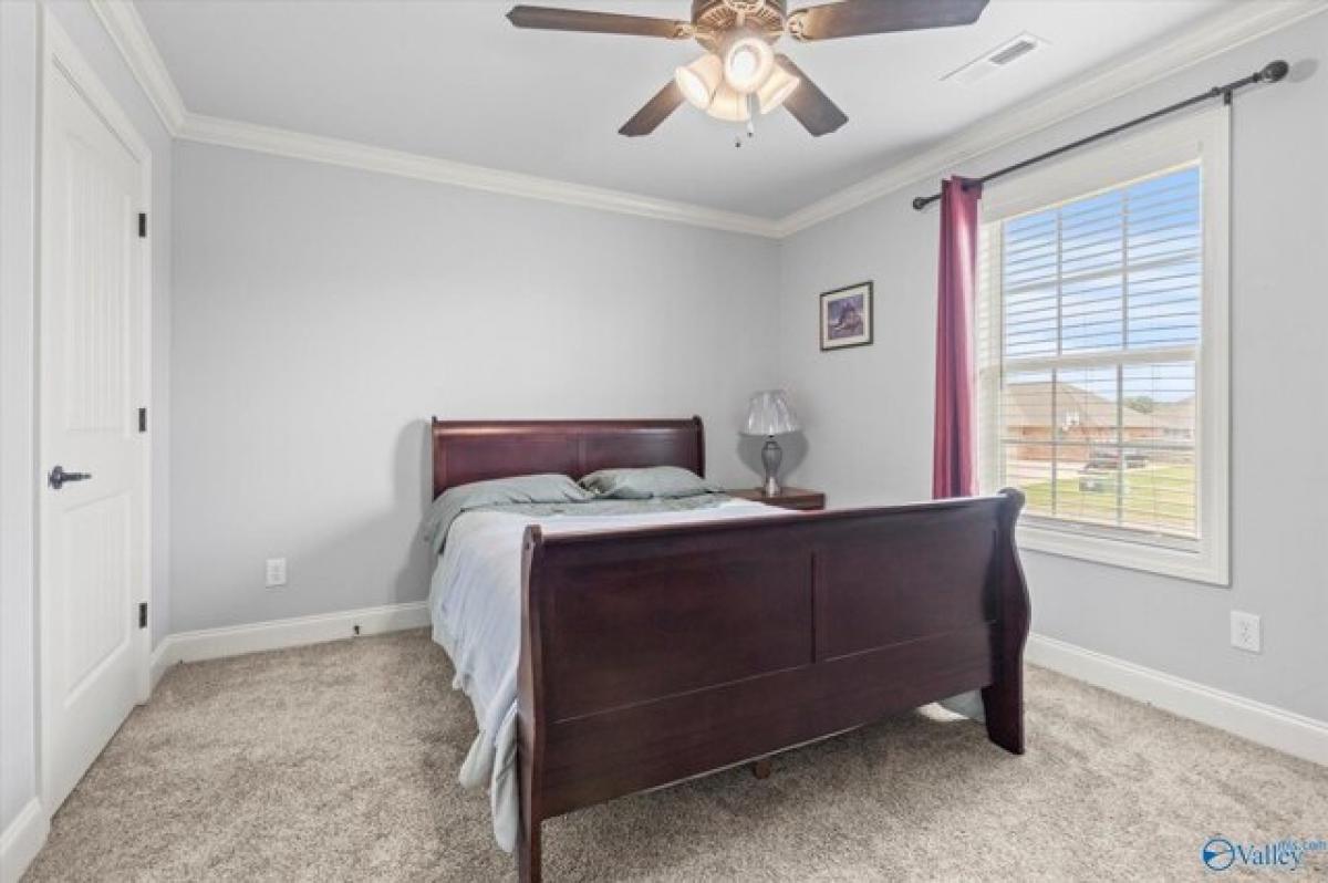 Picture of Home For Sale in Athens, Alabama, United States