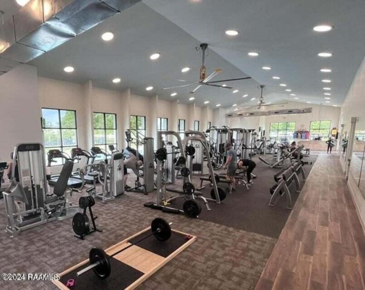 Picture of Home For Sale in Youngsville, Louisiana, United States