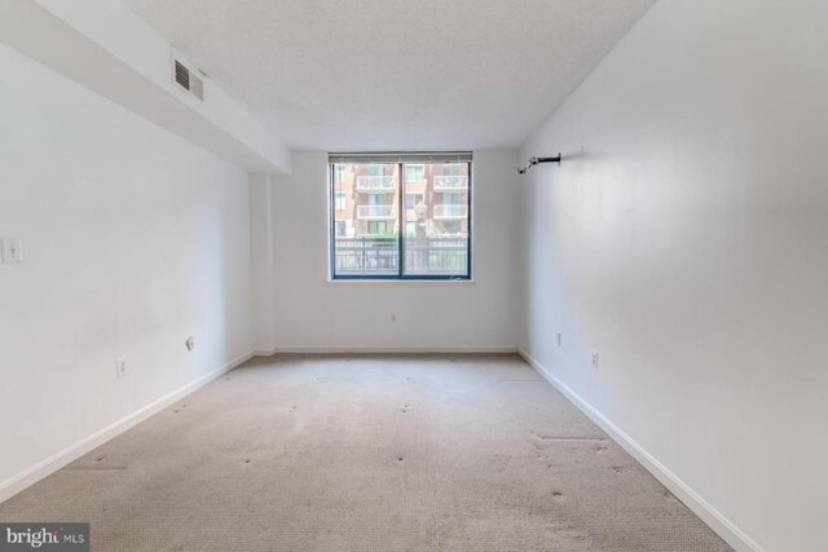 Picture of Home For Sale in Arlington, Virginia, United States