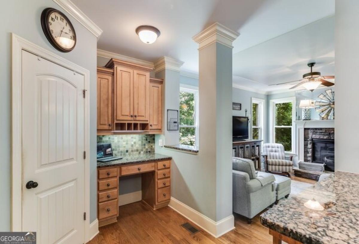 Picture of Home For Sale in Villa Rica, Georgia, United States