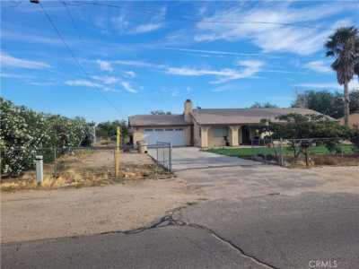 Home For Sale in Hesperia, California