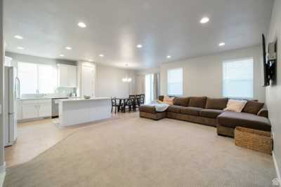 Home For Sale in Eagle Mountain, Utah