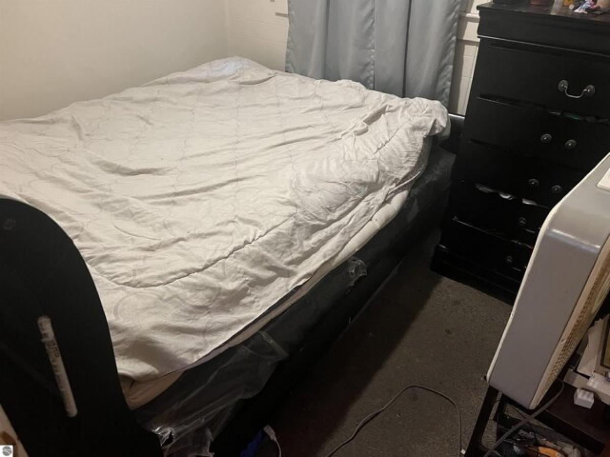 Picture of Home For Sale in Flint, Michigan, United States