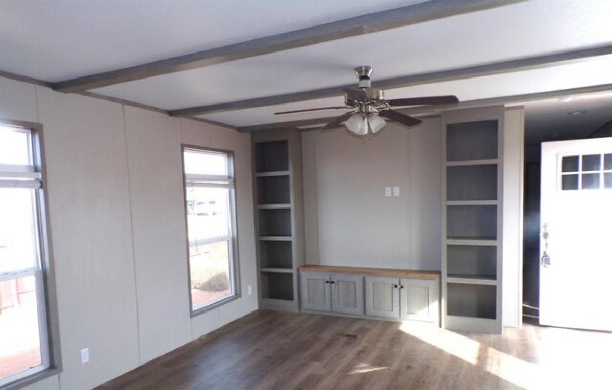 Picture of Home For Sale in Alamogordo, New Mexico, United States