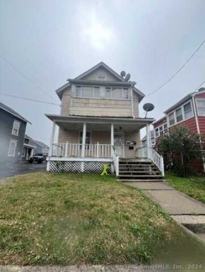 Home For Sale in Norwalk, Connecticut