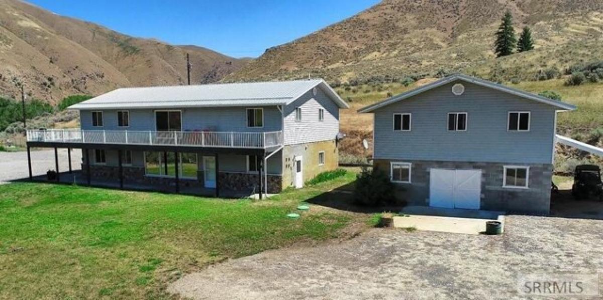 Picture of Home For Sale in North Fork, Idaho, United States