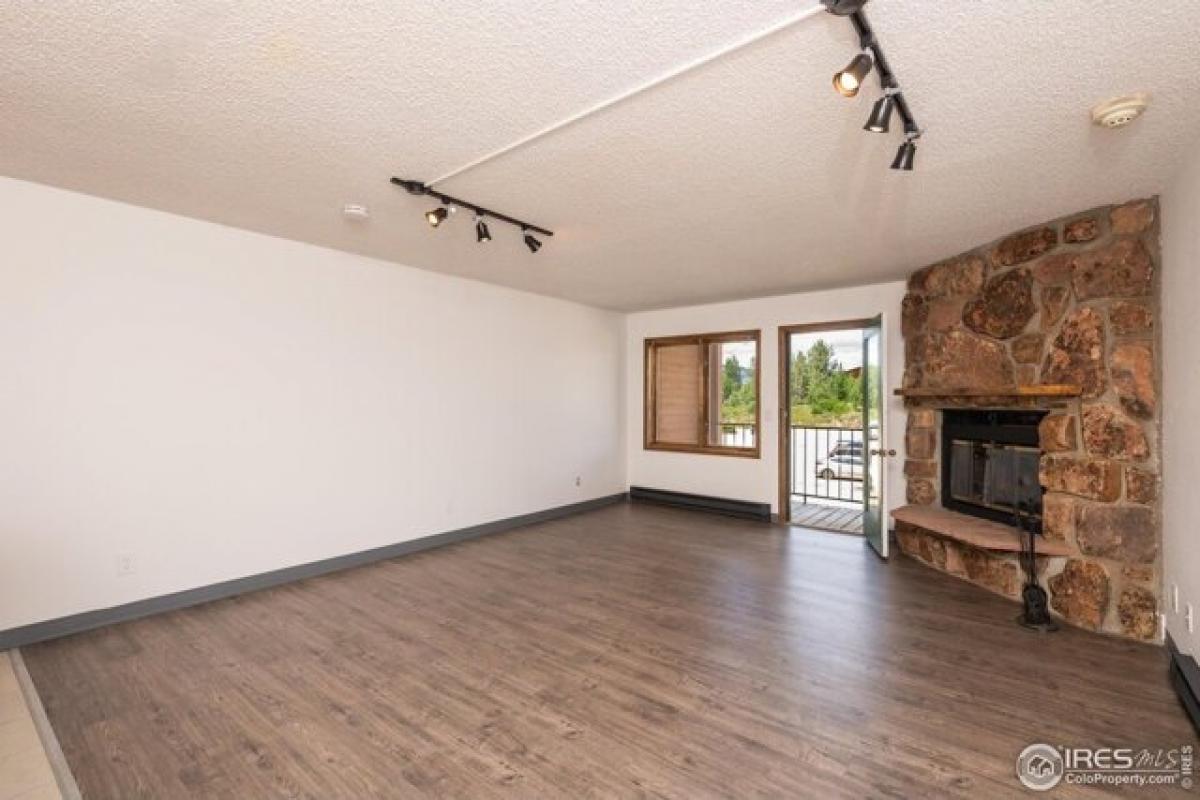 Picture of Home For Sale in Granby, Colorado, United States