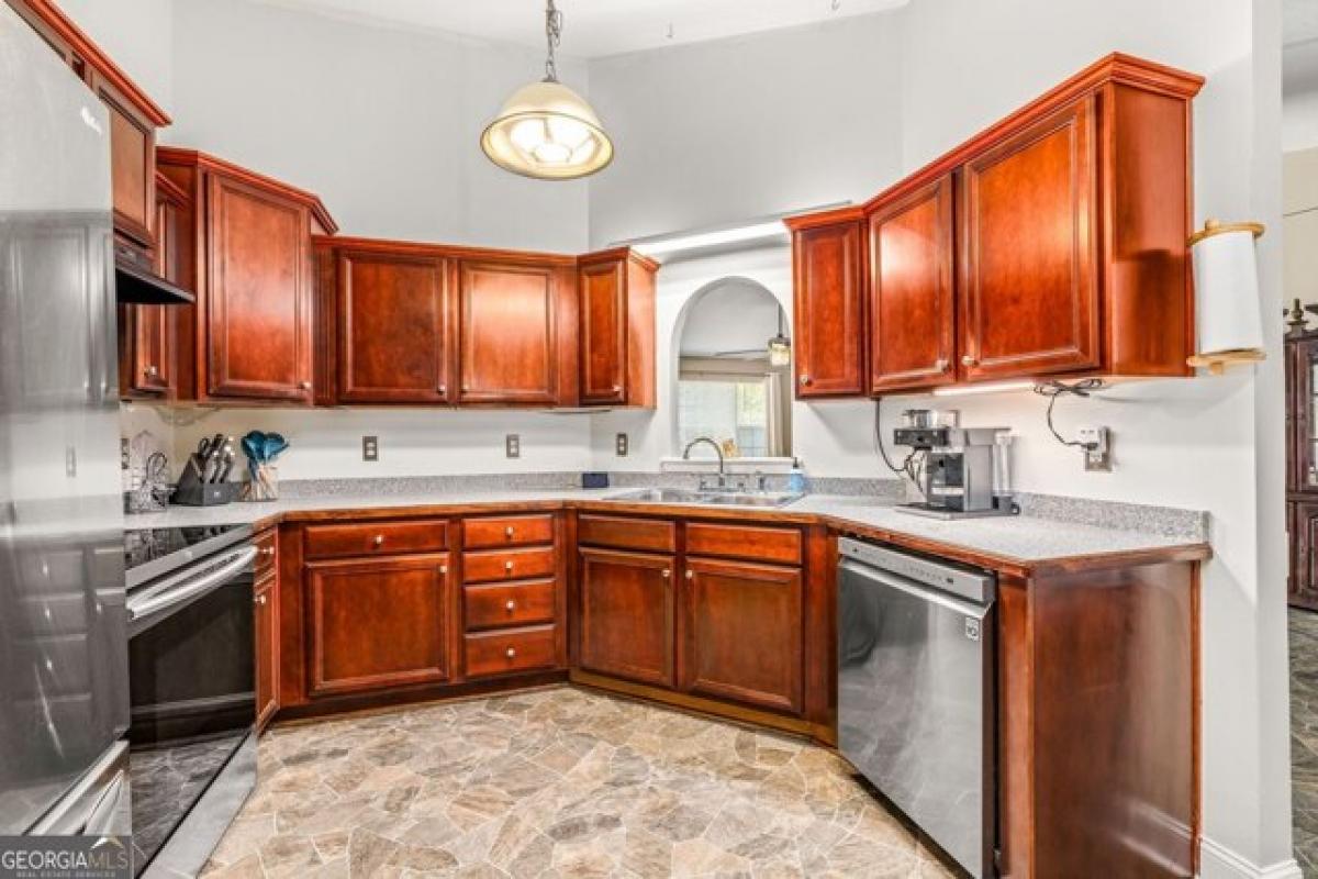 Picture of Home For Sale in Clarkesville, Georgia, United States