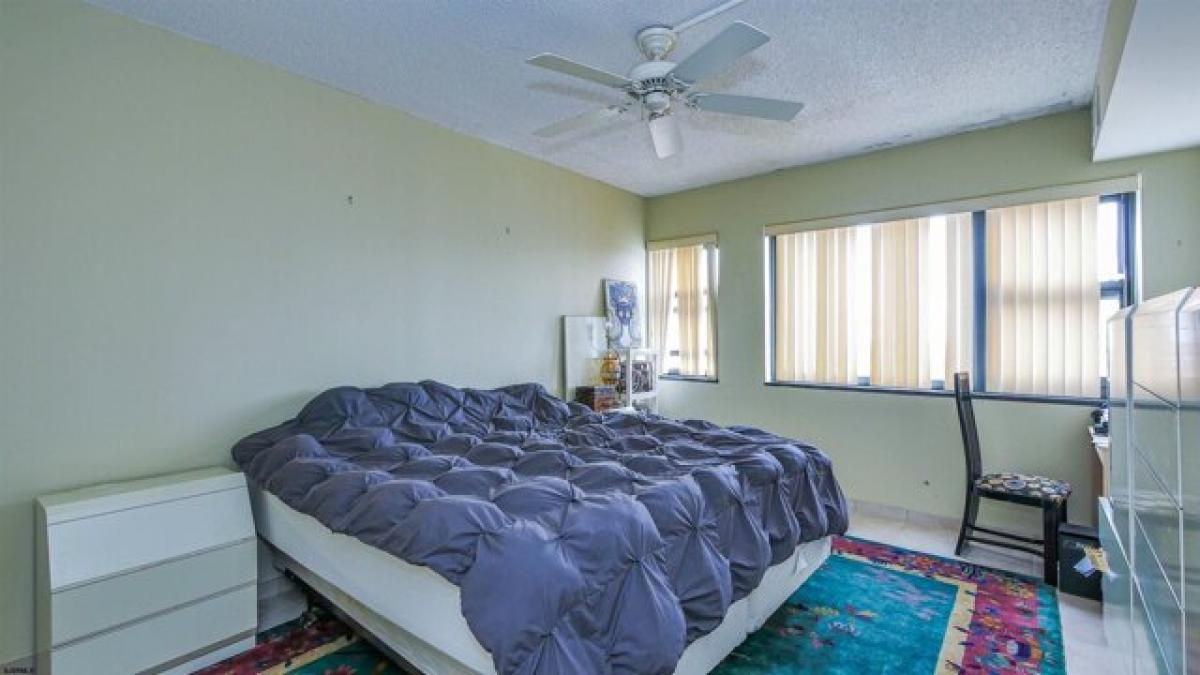 Picture of Home For Sale in Atlantic City, New Jersey, United States