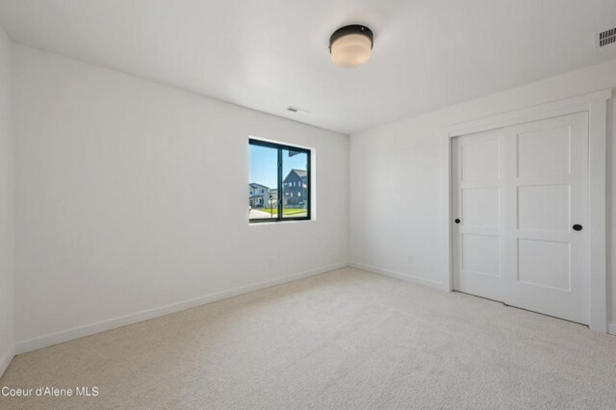 Picture of Home For Sale in Rathdrum, Idaho, United States