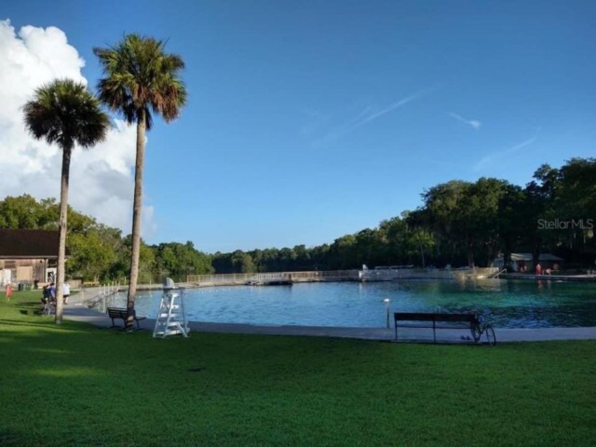 Picture of Home For Sale in Deland, Florida, United States