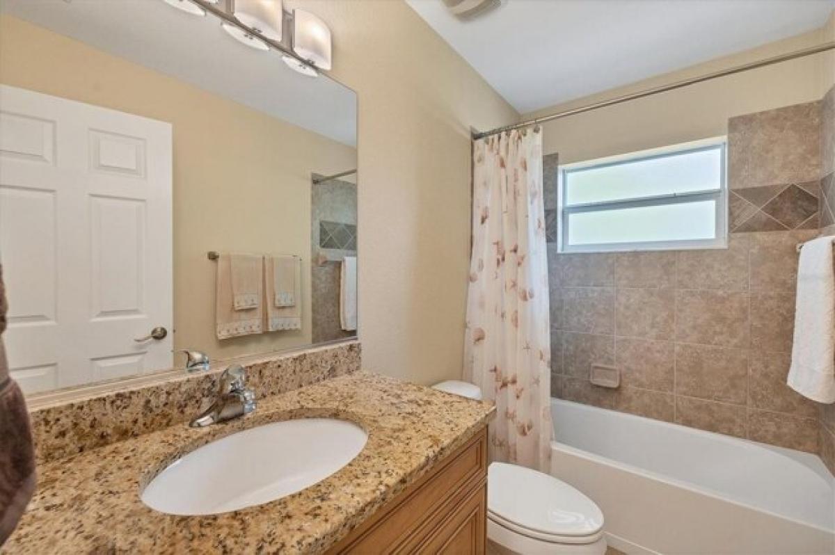 Picture of Home For Sale in Nokomis, Florida, United States