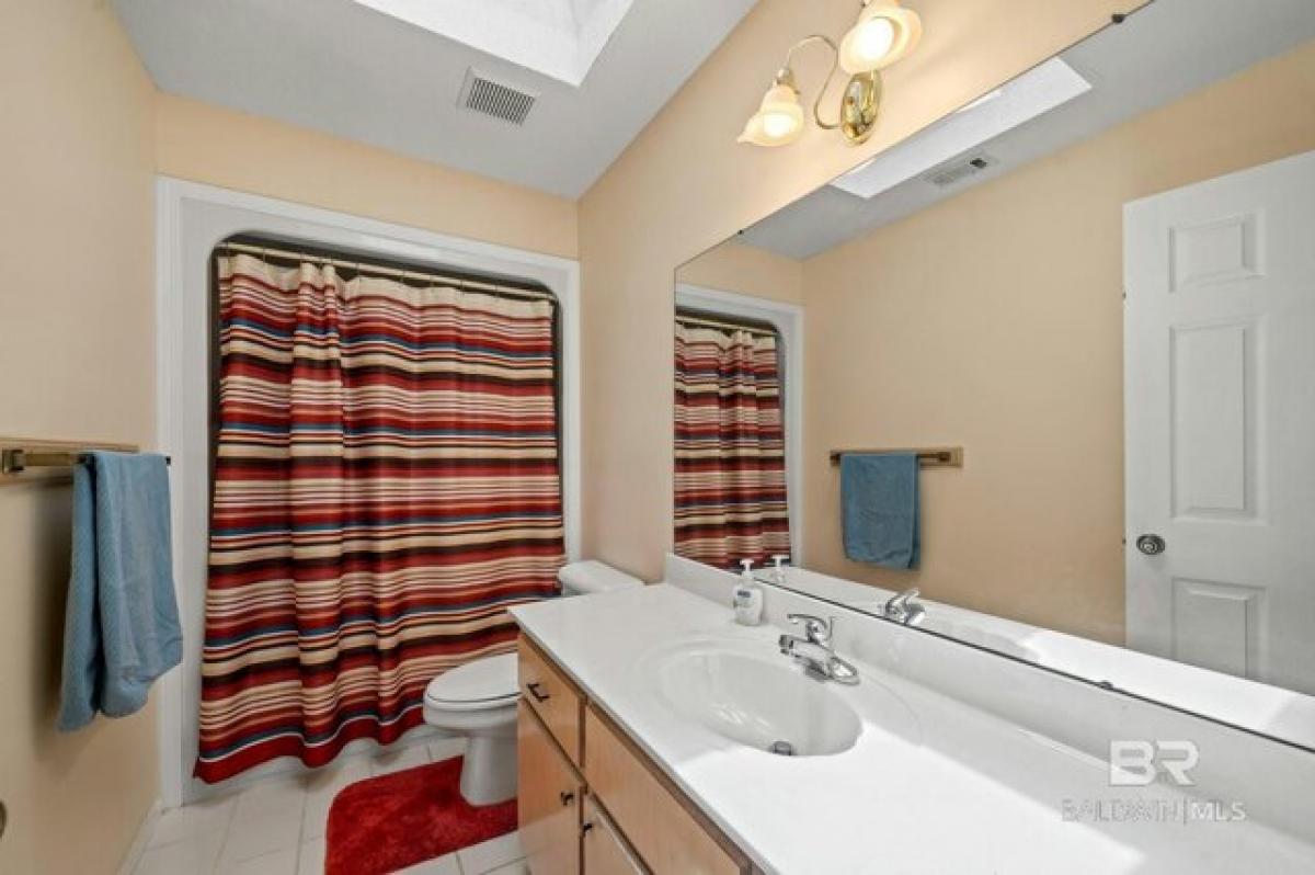 Picture of Home For Sale in Foley, Alabama, United States