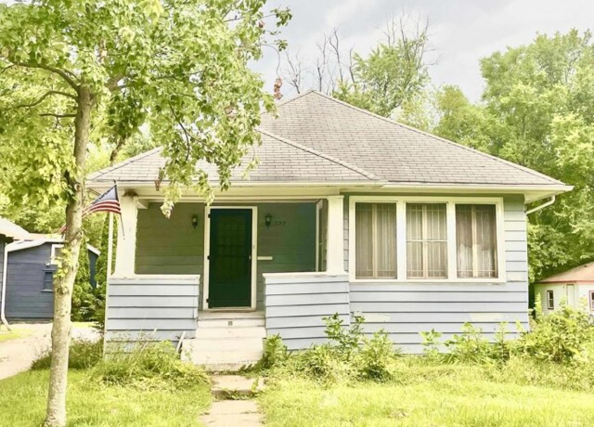 Picture of Home For Sale in Downers Grove, Illinois, United States