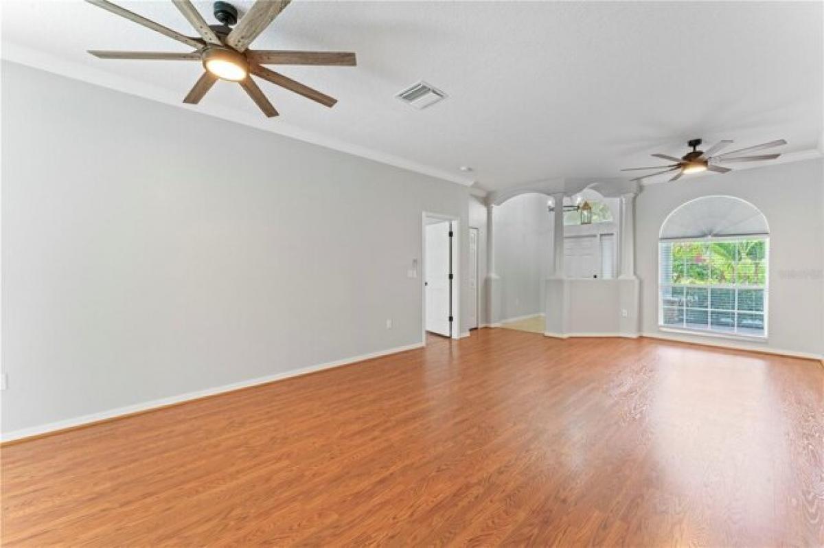 Picture of Home For Sale in Land O Lakes, Florida, United States