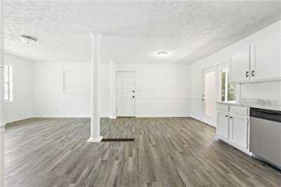 Home For Sale in Powder Springs, Georgia