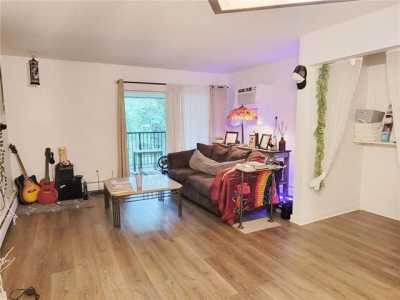 Home For Sale in Burnsville, Minnesota