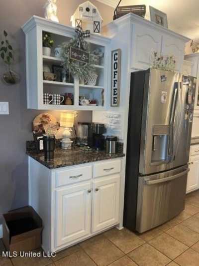 Home For Sale in Southaven, Mississippi