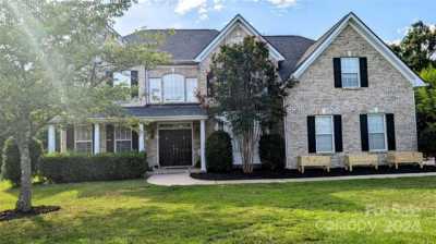 Home For Sale in Fort Mill, South Carolina