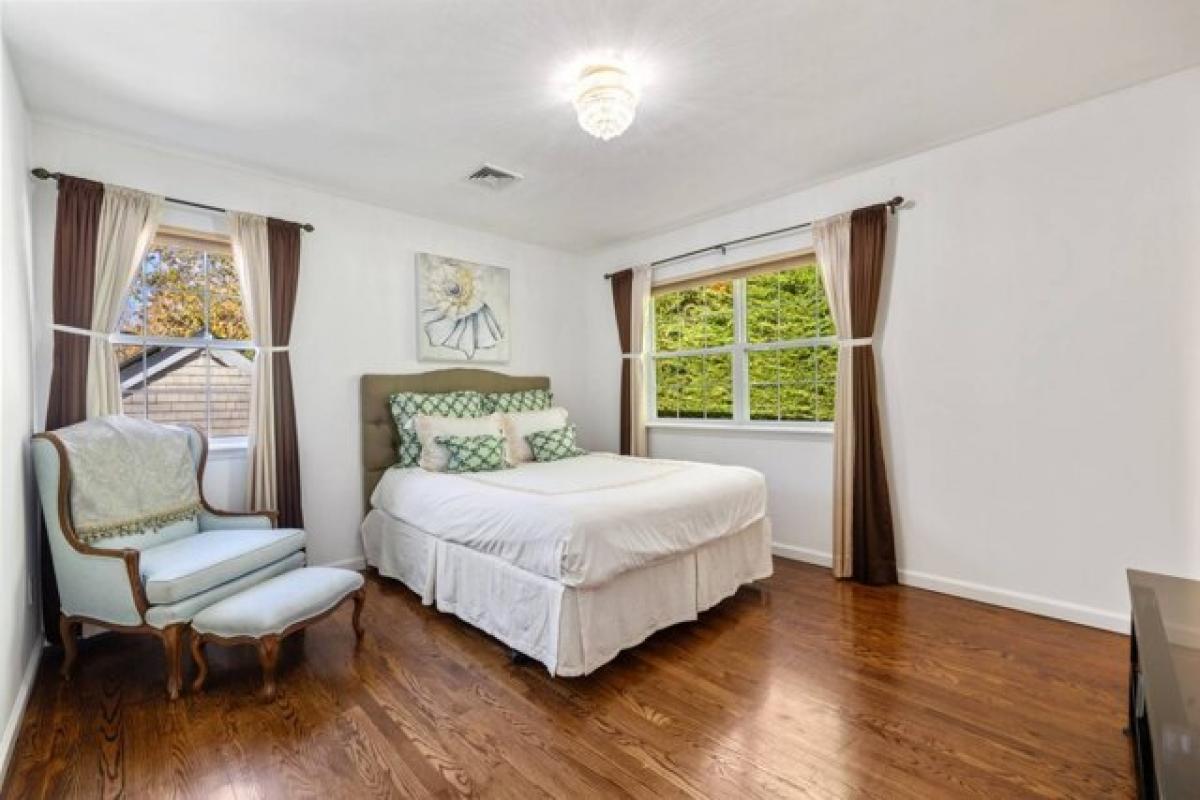 Picture of Home For Rent in East Hampton, New York, United States