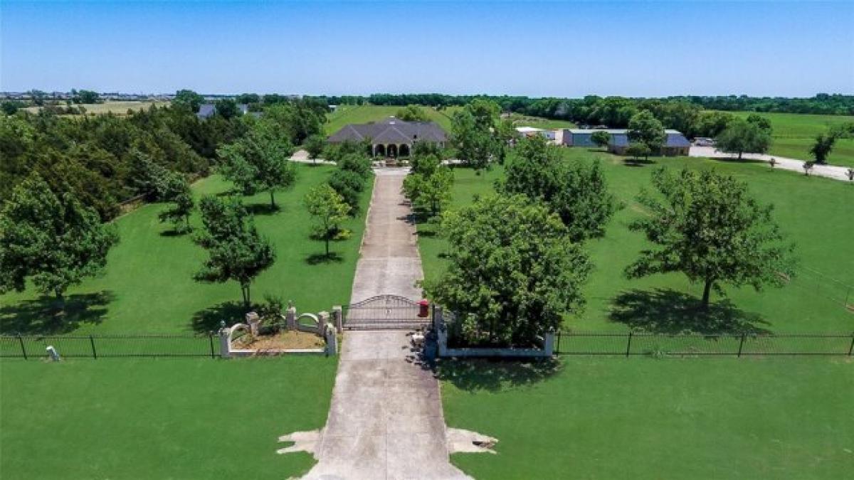 Picture of Home For Sale in Melissa, Texas, United States