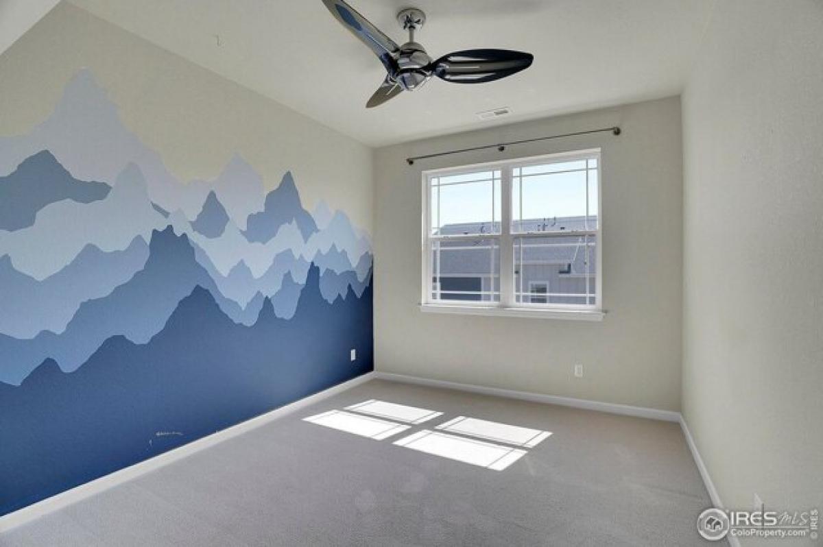 Picture of Home For Sale in Longmont, Colorado, United States