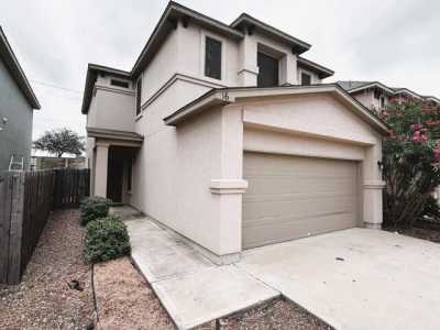 Home For Sale in Laredo, Texas