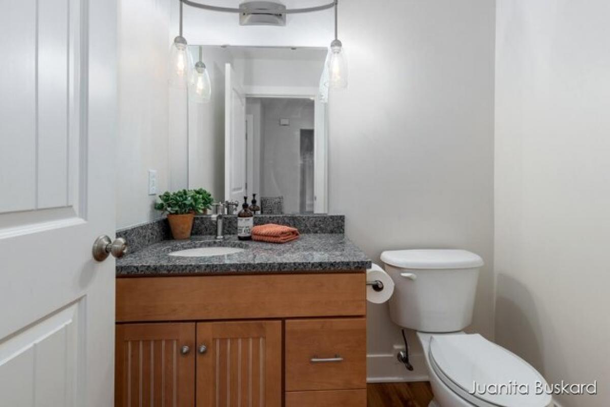 Picture of Home For Sale in Wyoming, Michigan, United States