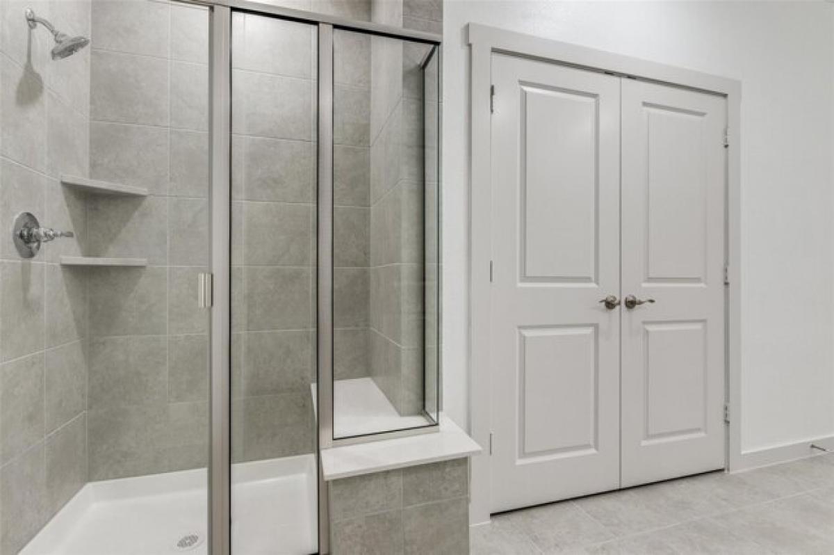 Picture of Home For Sale in Prosper, Texas, United States