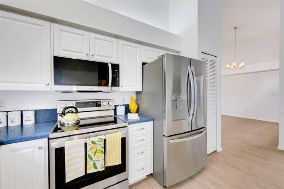 Picture of Home For Sale in Palm Harbor, Florida, United States