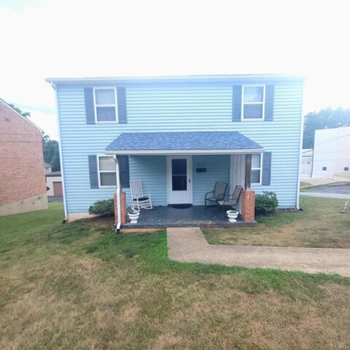 Picture of Home For Sale in Lynchburg, Virginia, United States