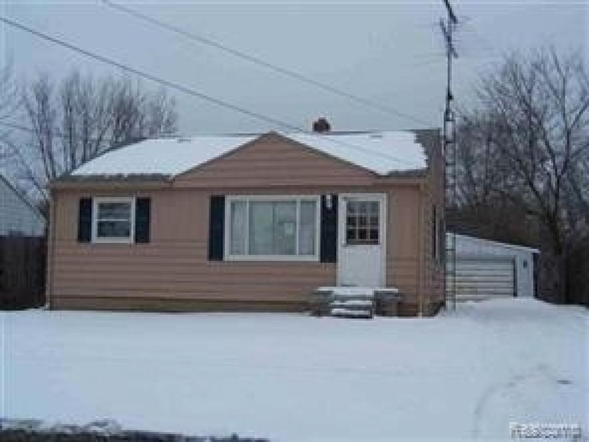 Picture of Home For Sale in Burton, Michigan, United States