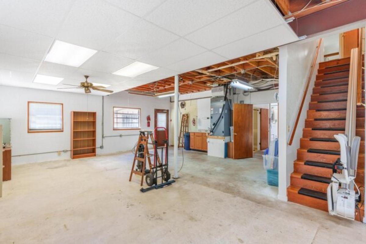 Picture of Home For Sale in Titusville, Florida, United States