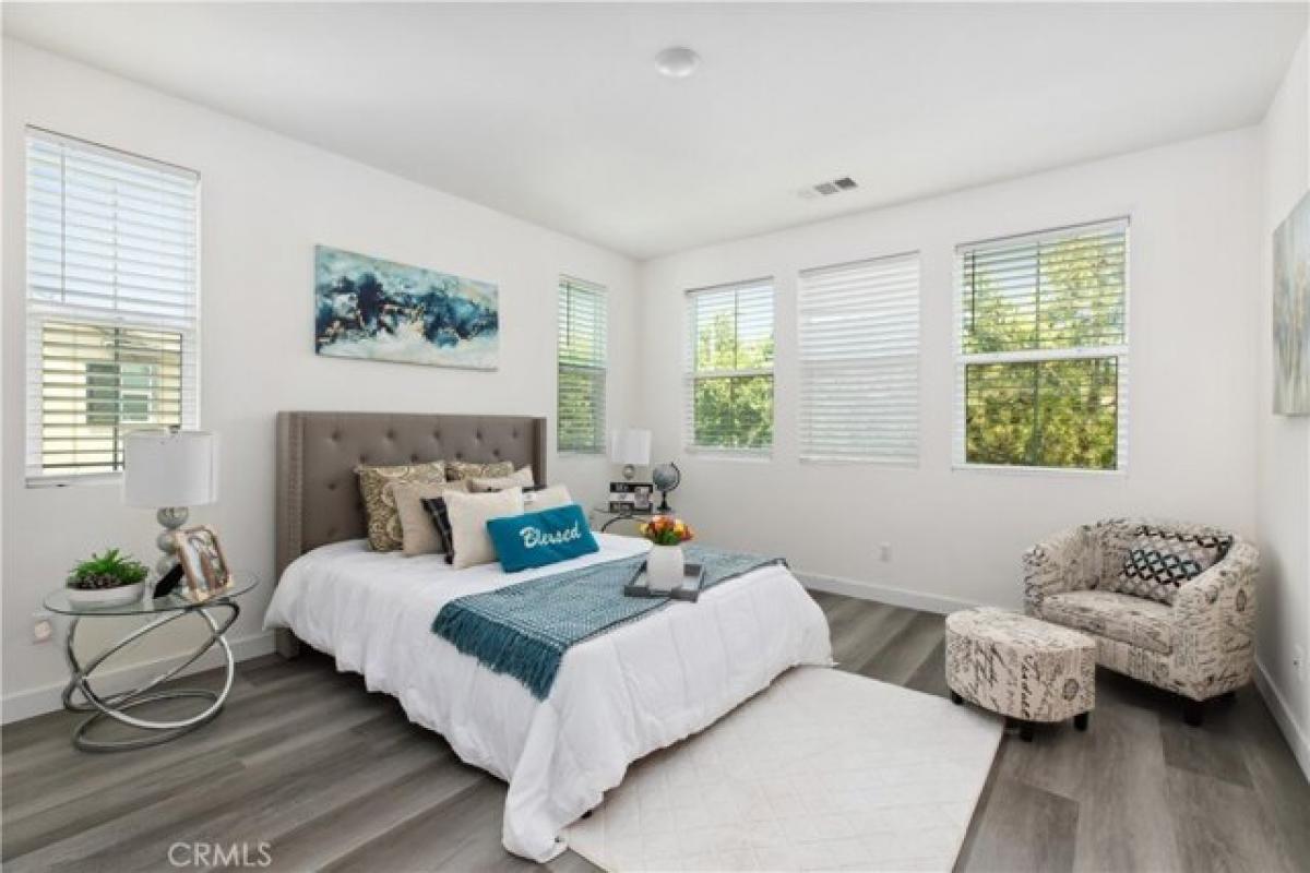 Picture of Home For Sale in Chino, California, United States