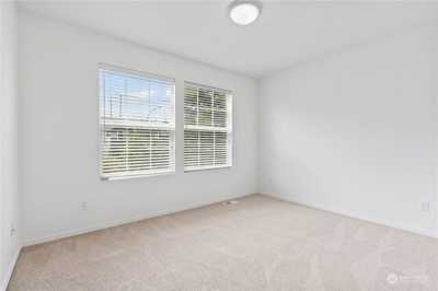 Home For Sale in Federal Way, Washington